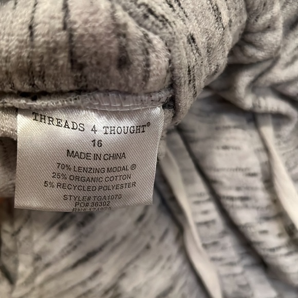 Lot of 4 Kids Jogger Sweatpants Pink Blue Green White Gray Pockets Size XL - Picture 14 of 15